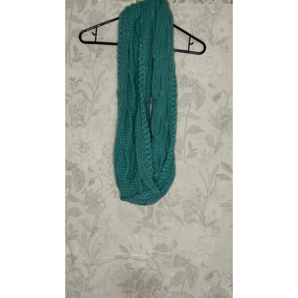 Teal Chunky Knit Infinity Scarf Cozy Warm Winter Fashion Accessory